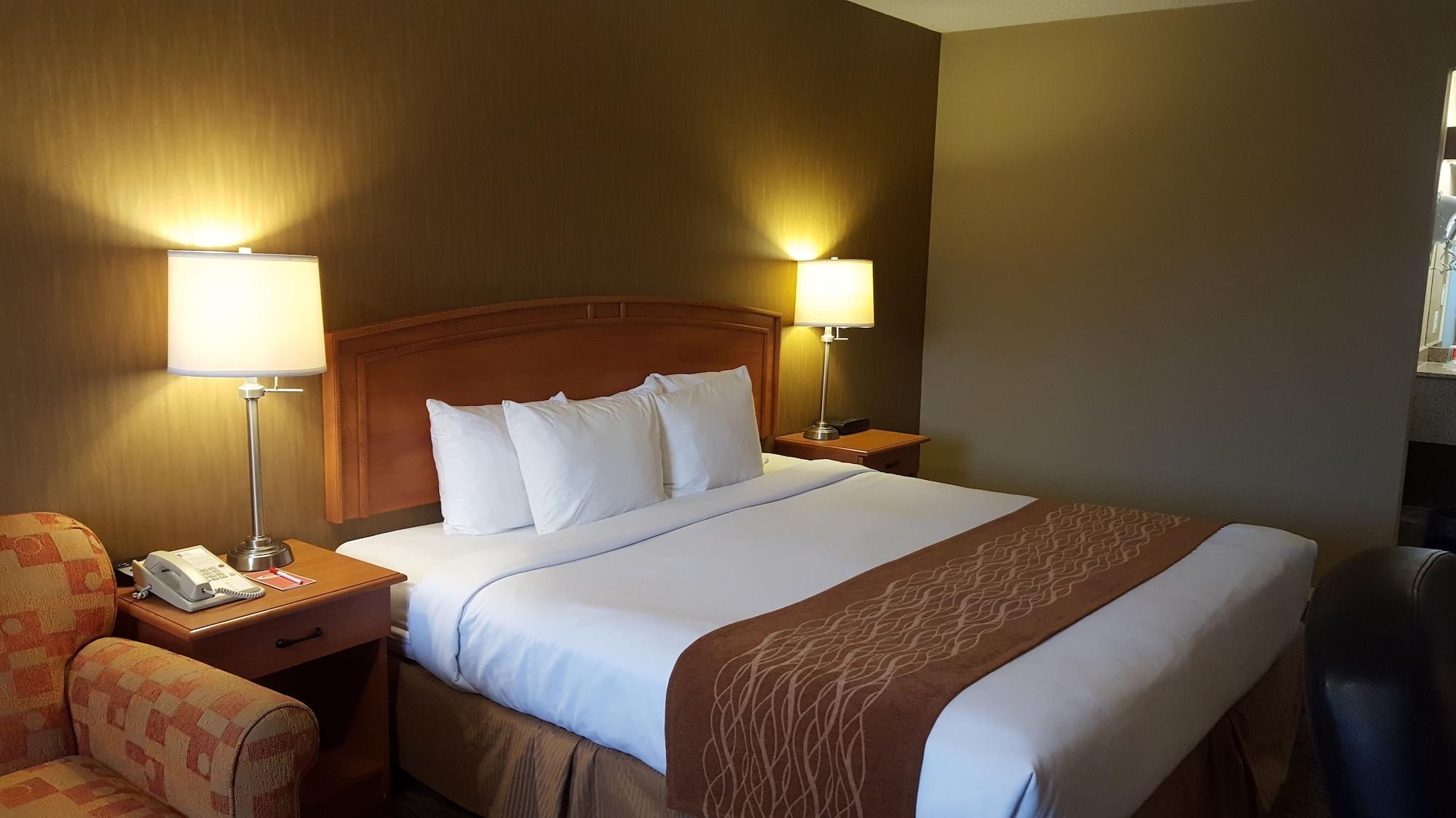 Econo Lodge Inn & Suites North Vancouver Ngoại thất bức ảnh