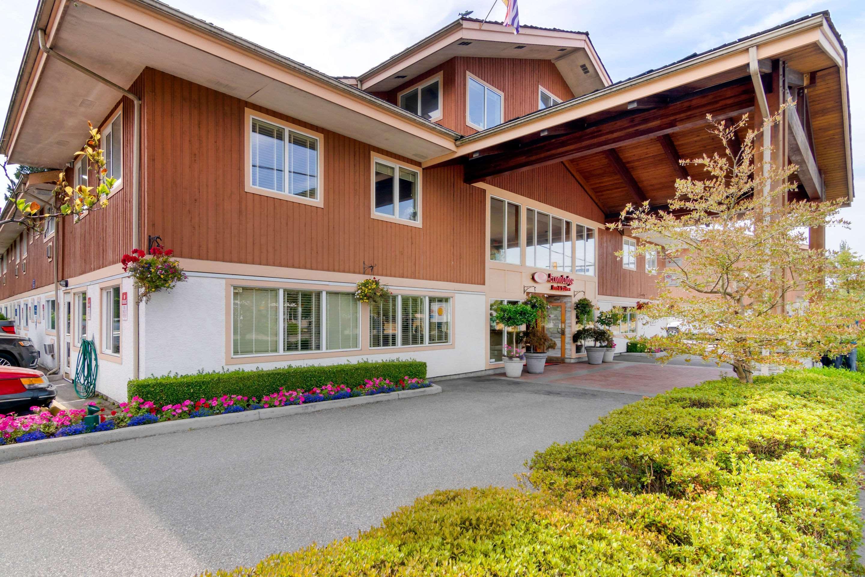 Econo Lodge Inn & Suites North Vancouver Ngoại thất bức ảnh